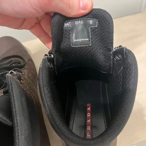 Prada brixxen hiking boots size 8 display picture 1